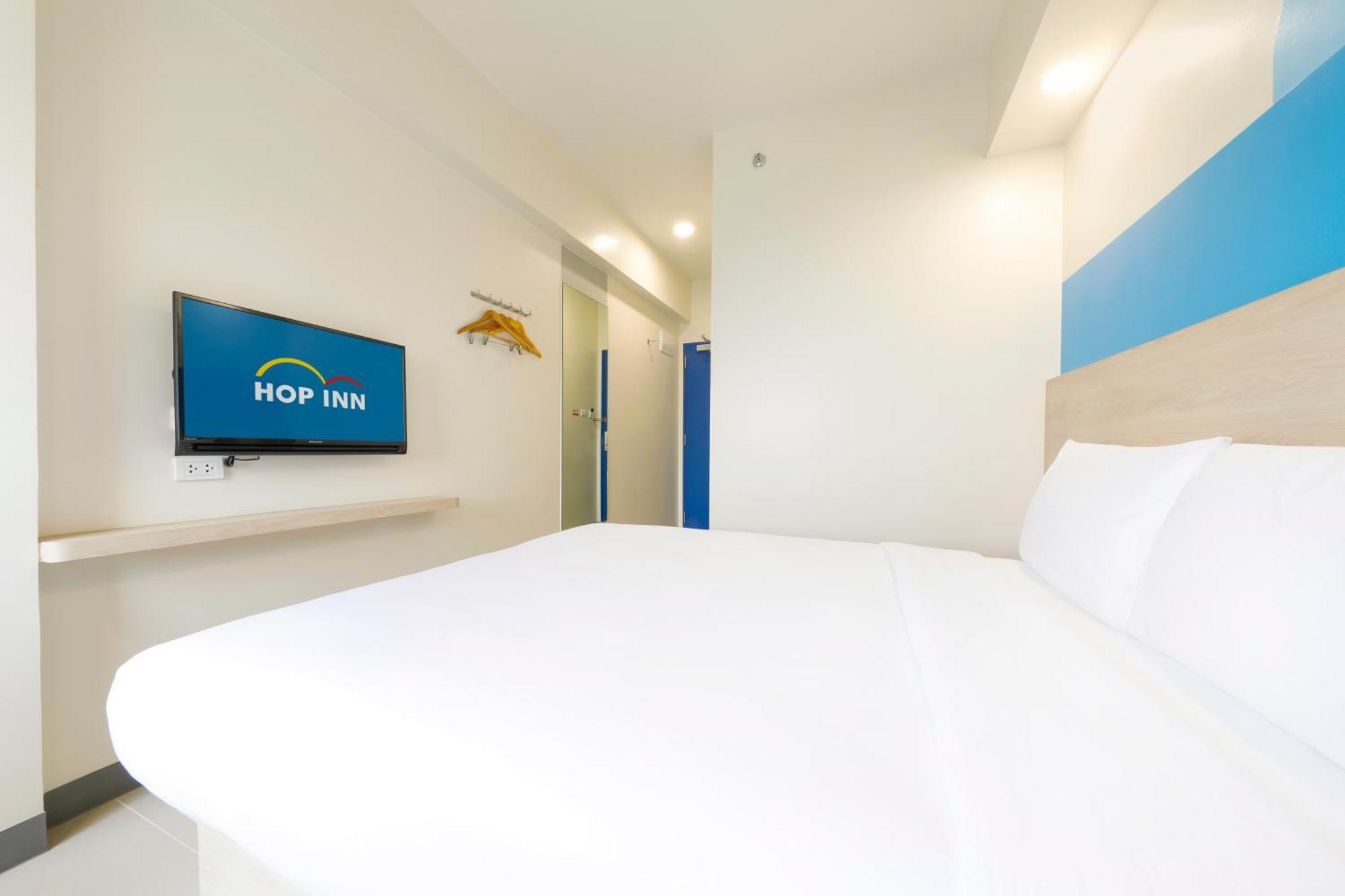 Hop Inn Hotel Iloilo Экстерьер фото